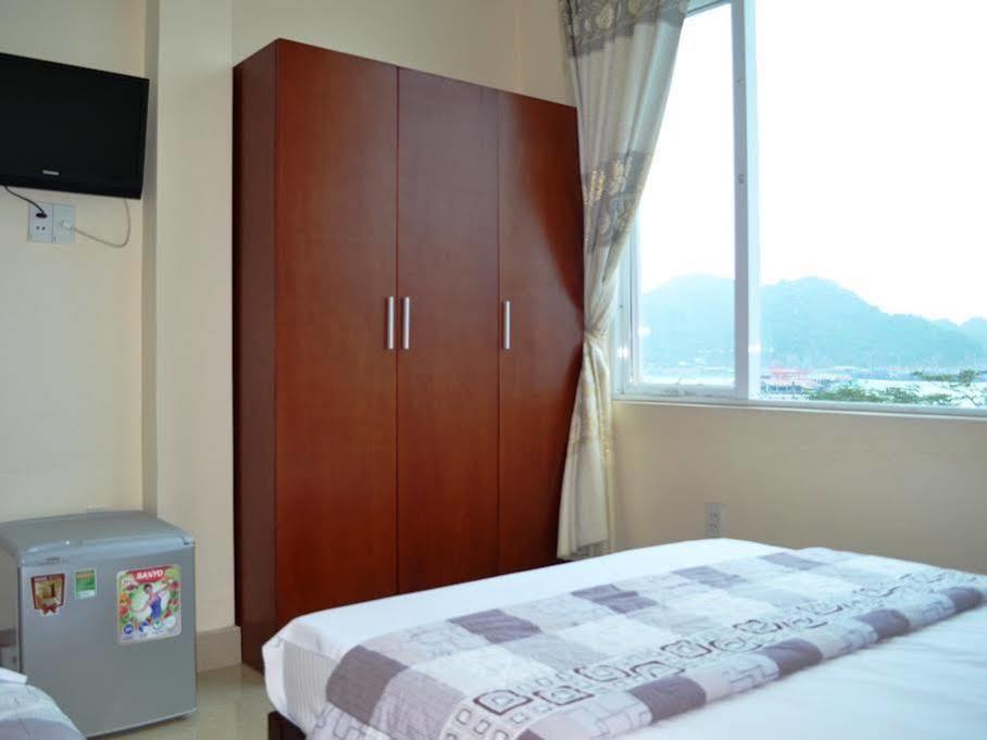 Thu Ha Hotel Dong Khe Sau ภายนอก รูปภาพ