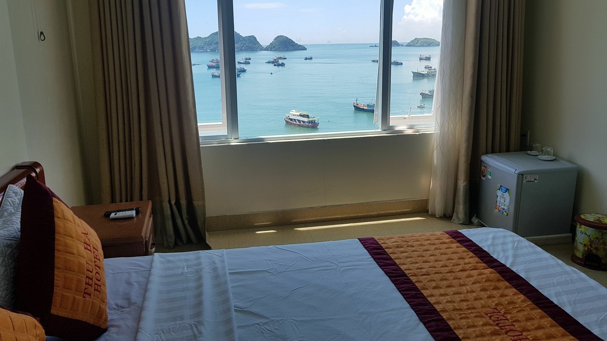 Thu Ha Hotel Dong Khe Sau ภายนอก รูปภาพ